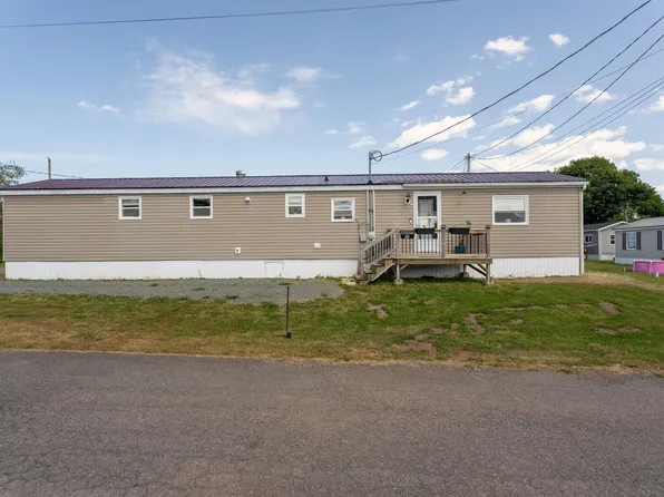12 Matheson Dr, Salmon River, NS B2N 7G3