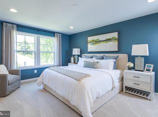 16 Nymph Rd, Inwood, WV 25428