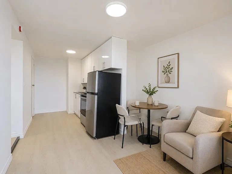 2208 Dufferin St #107 — Photo 5
