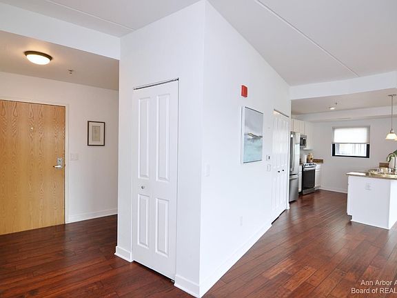 4th image of 111 N Ashley St Suite 310