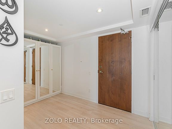 5th image of 70 Queens Wharf Rd #2111