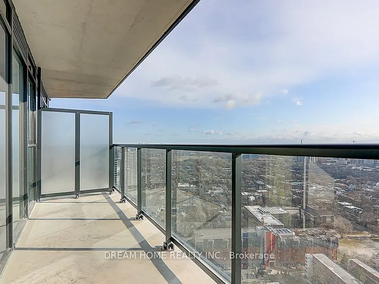 159 Wellesley St E #3304 — Photo 26