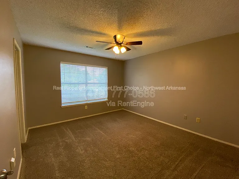 3168 W Shale St — Photo 13