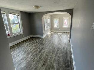 10 Lincoln St APT 3R, Webster, MA 01570