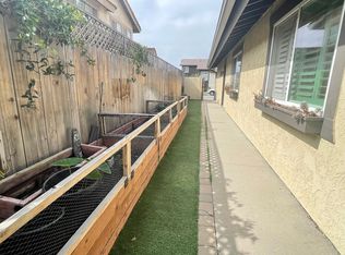 166 N Jerome Ave, Thousand Oaks, CA 91320