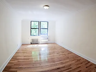 Rented by Urban Real Estate Inc