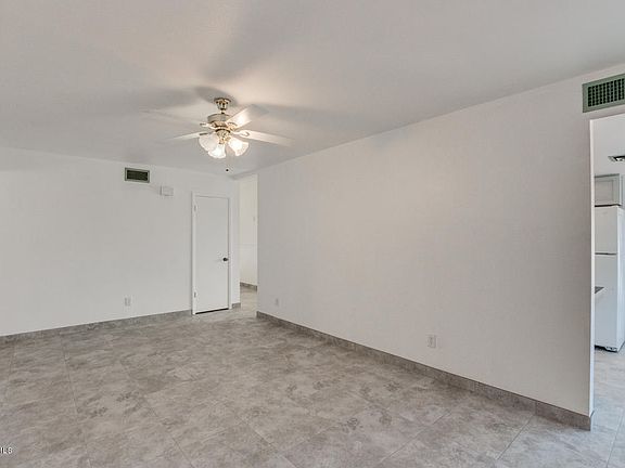5th image of 8037 N 40th Ave