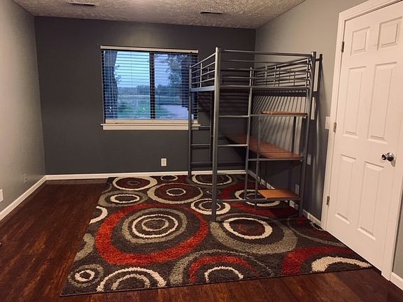 3rd image of 3503 Katie Dr