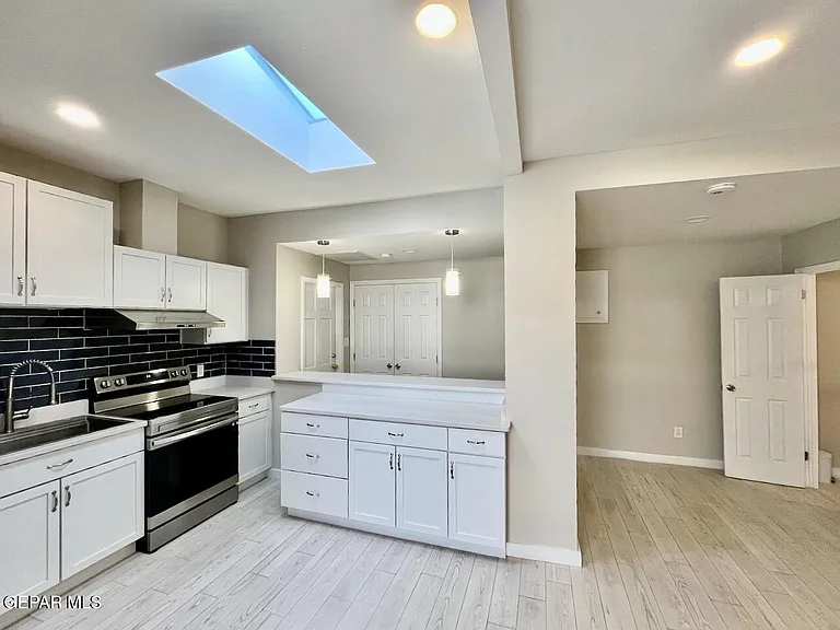 401 Blacker Ave #B — Photo 9