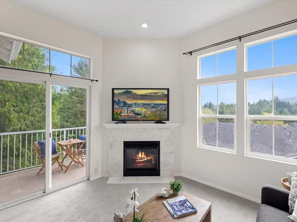 5256 236th Pl SE #24-3, Issaquah, WA 98029