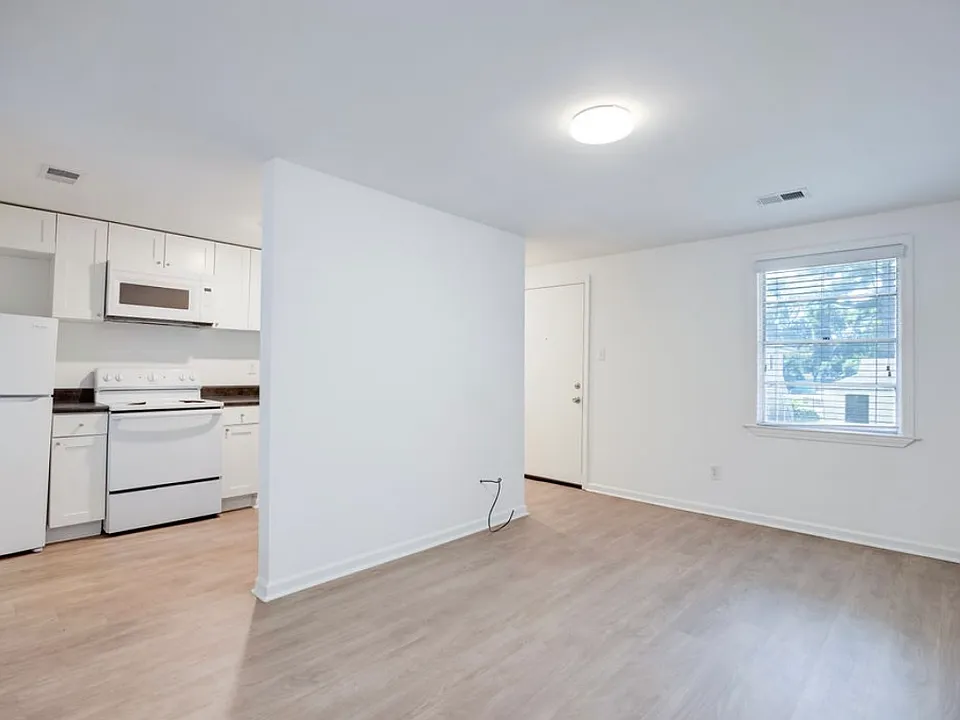 2038 Southern Ave #2