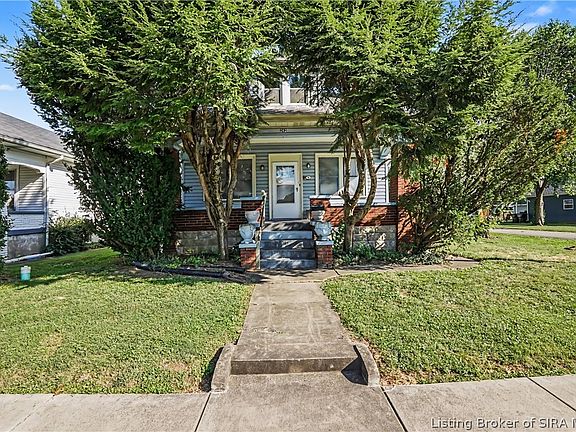 2nd image of 202 Olive Avenue