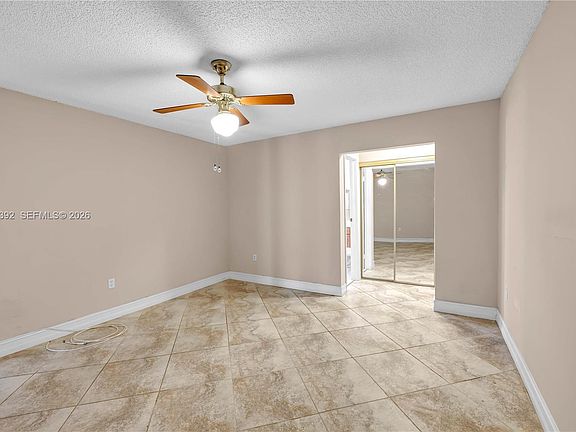 5th image of 1102 NW 89th Ter