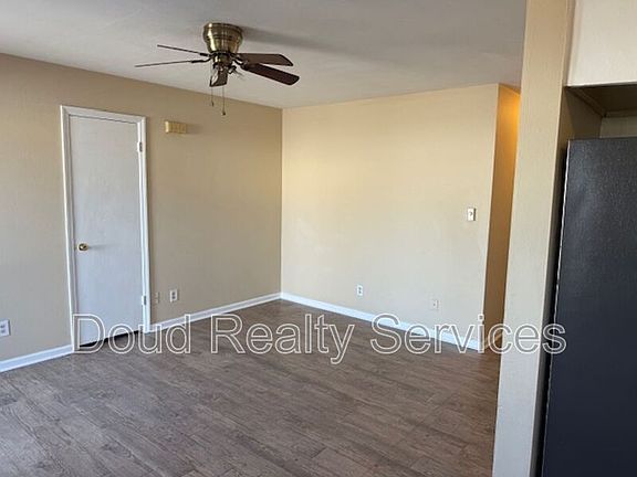 4th image of 3322 Illinois Ave APT B