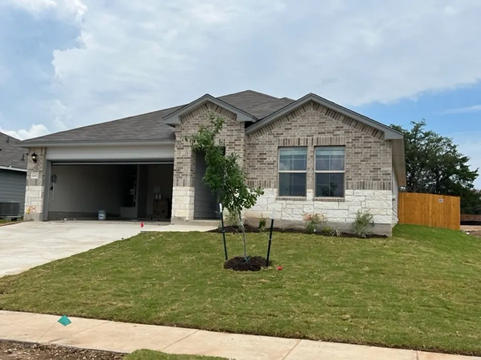 6917 Guadalupe Rd