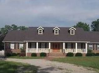 195 Tara Ct, Forsyth, MO 65653