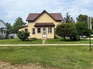 401 Main St, Luana, IA 52156