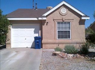 716 Faircroft Rd NW, Albuquerque, NM 87120
