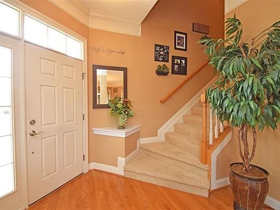 3rd image of 7268 Stone Harbour Ln