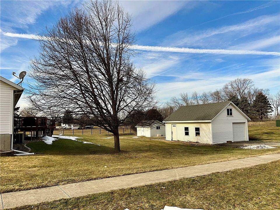 1103 W 8th St, Boone, IA 50036 Zillow