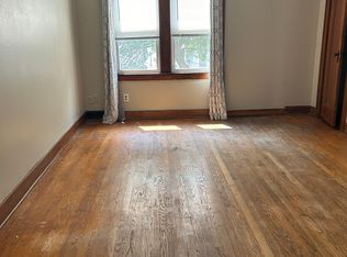 813 Lake Dr SE APT 3, Grand Rapids, MI 49506