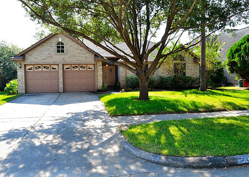1st image of 710 Lochnell Dr