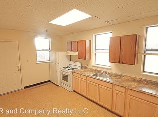 2141 Main St APT 4, Springfield, MA 01104