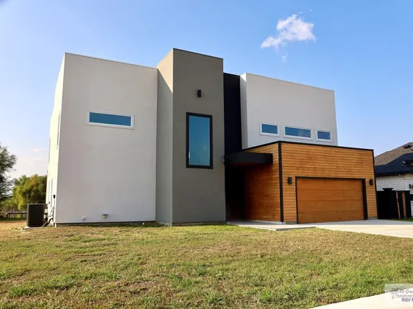 7044 Lago Vista Blvd, Brownsville, TX 78520