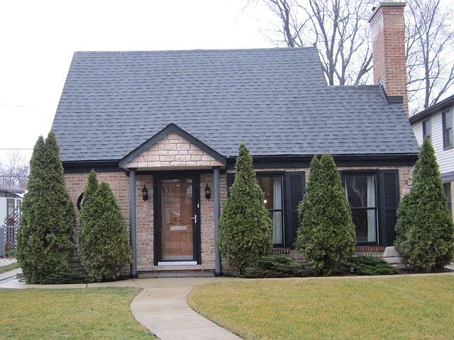 1st image of 1811 N 74th Ave