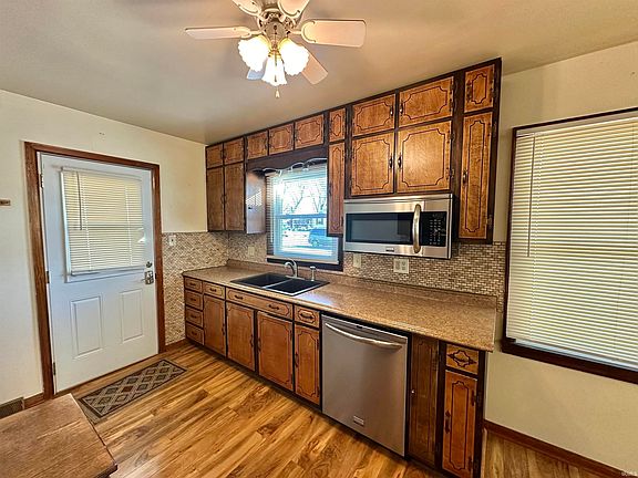 4th image of 3412 N 12th Ave