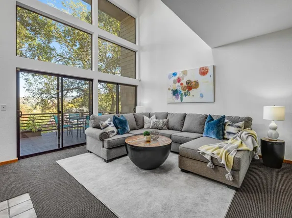 1660 Deer Run, Santa Rosa, CA 95405