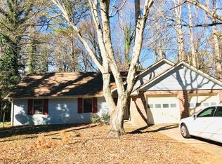 4405 Shelley Ln, Lilburn, GA 30047