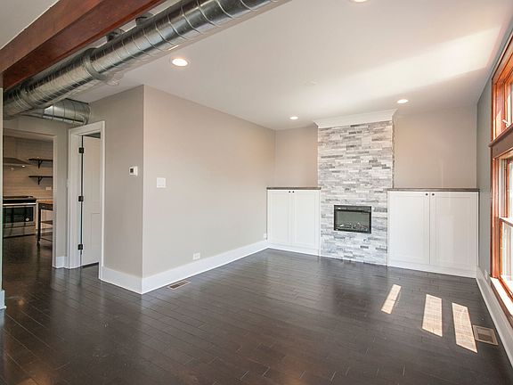 5th image of 9825 Minnick Ave