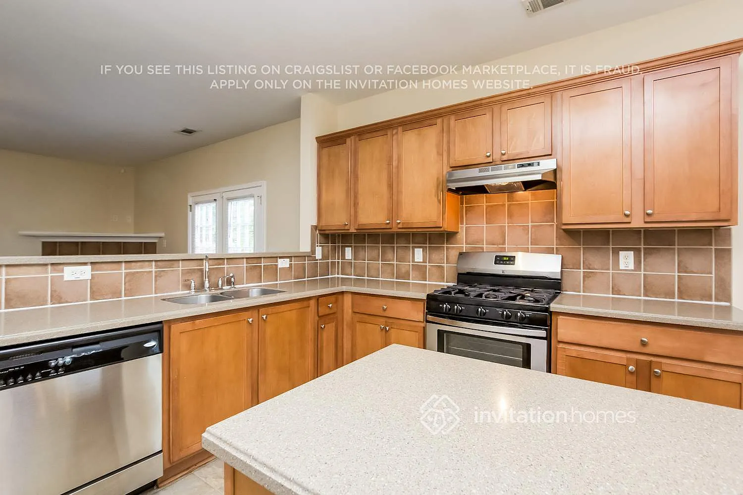 7188 Toccoa Cir Union City, GA 30291 — Photo 4