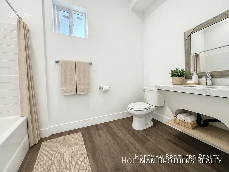 6905 Ben Ave #103 — Photo 5