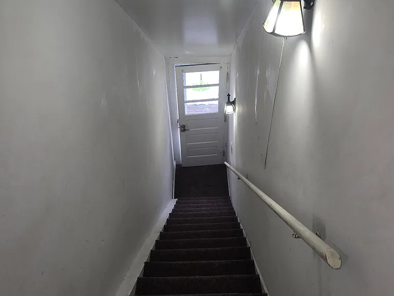 410 E Grand River Ave #2 — Photo 17