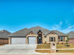 3101 Brookstone Pass Dr, Yukon, OK 73099