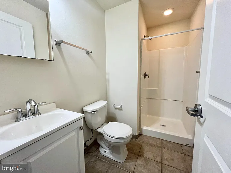 1814 N 16th St #4B — Photo 12