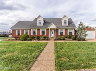 11315 Garden Trace Dr, Louisville, KY 40229
