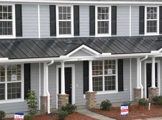 605 Hemingway Cir, Summerville, SC 29483