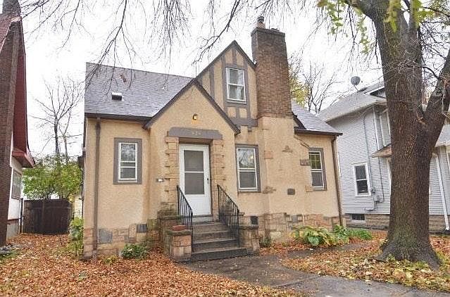 View from the front yard/street