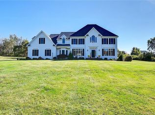 68 Pheasant Xing, Glastonbury, CT 06033