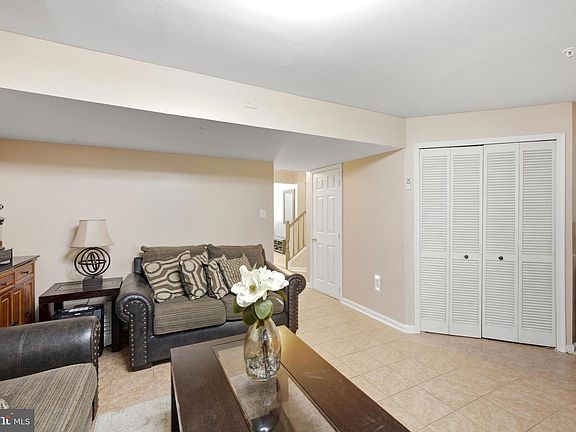 3rd image of 8145 Shoal Creek Dr