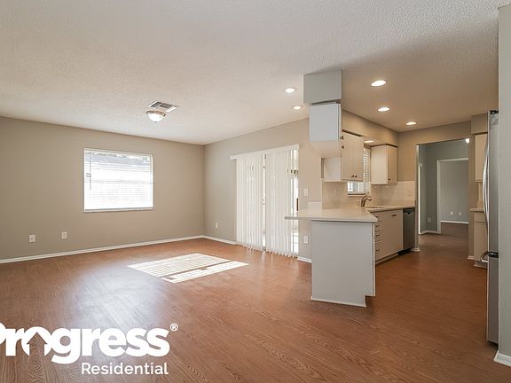 5th image of 795 Moorland Ln