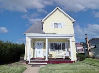 525 Virginia Ave, Chester, WV 26034
