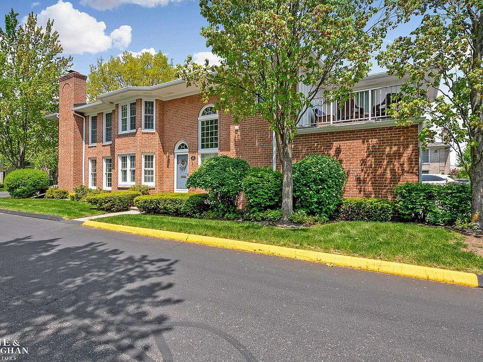 1st image of 141 Windwood Point