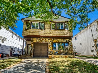 379 Woolley Ave, Staten Island, NY, 10314