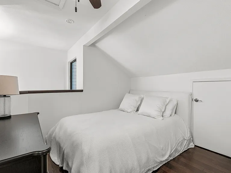 6124 Summer Creek Cir — Photo 21