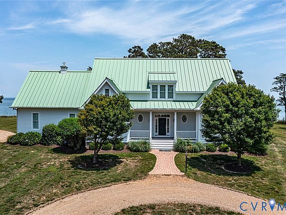 5th image of 2153 Lighthouse View Dr