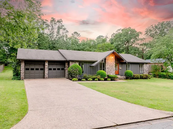 11125 Sabine Valley Dr, Little Rock, AR 72212